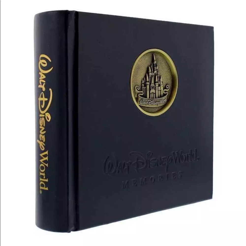 Walt Disney World Cinderella Castle Photo Album - Picture 5 of 7
